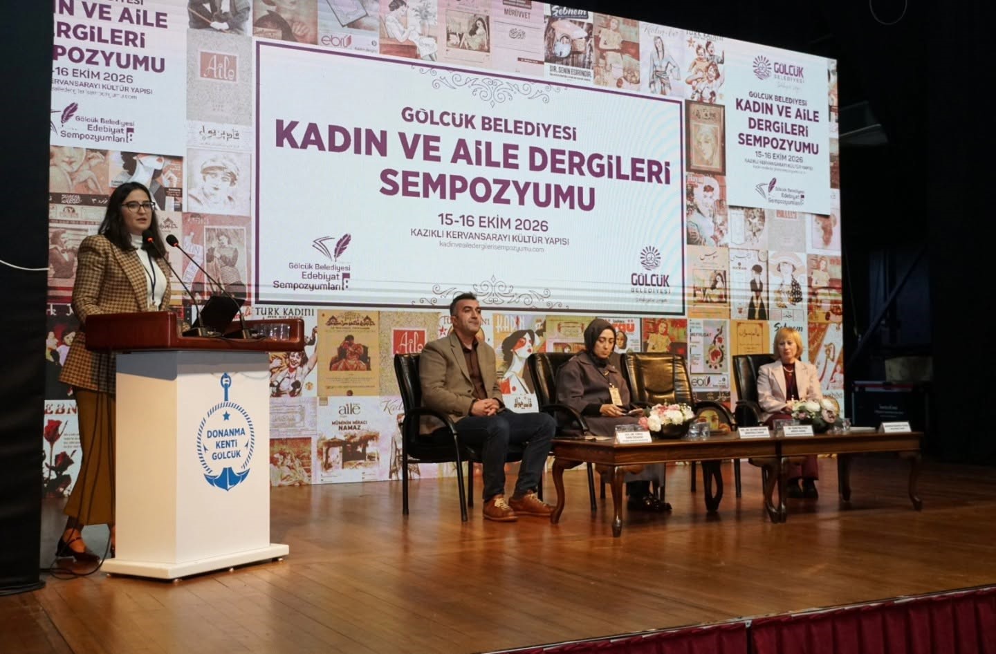 Gölcük’te dergilerin hafızası açıldı: 32 akademisyen kadın ve aileyi konuştu